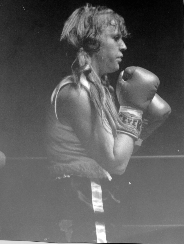 Women S Boxing Exclusive Photo Gallery Of Past Women Boxers And The Current Females In The Sport