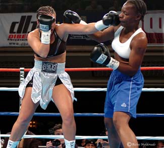 WOMEN'S BOXING - News Story on WBAN!